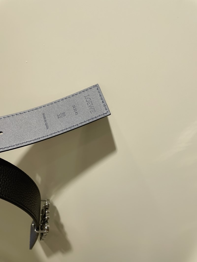 L0ew* belts